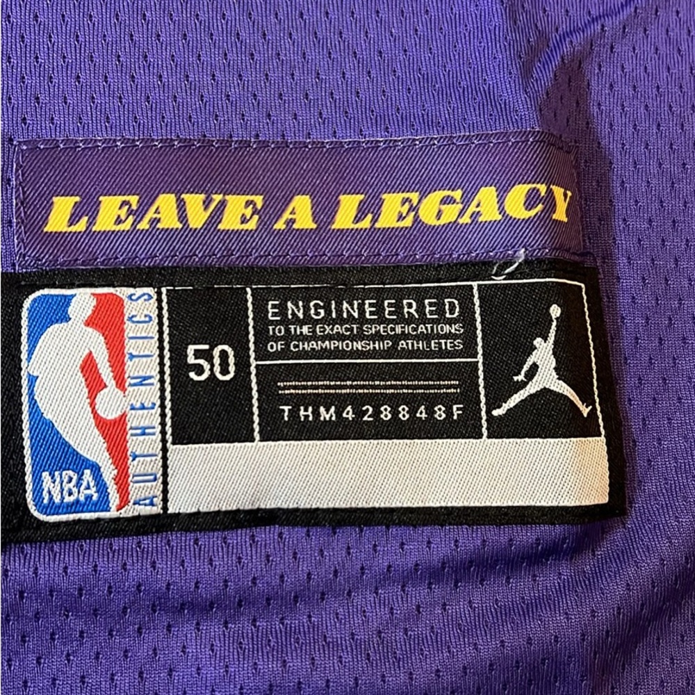 Purple Jersey with Legacy Doncic - Picture 6 of 6